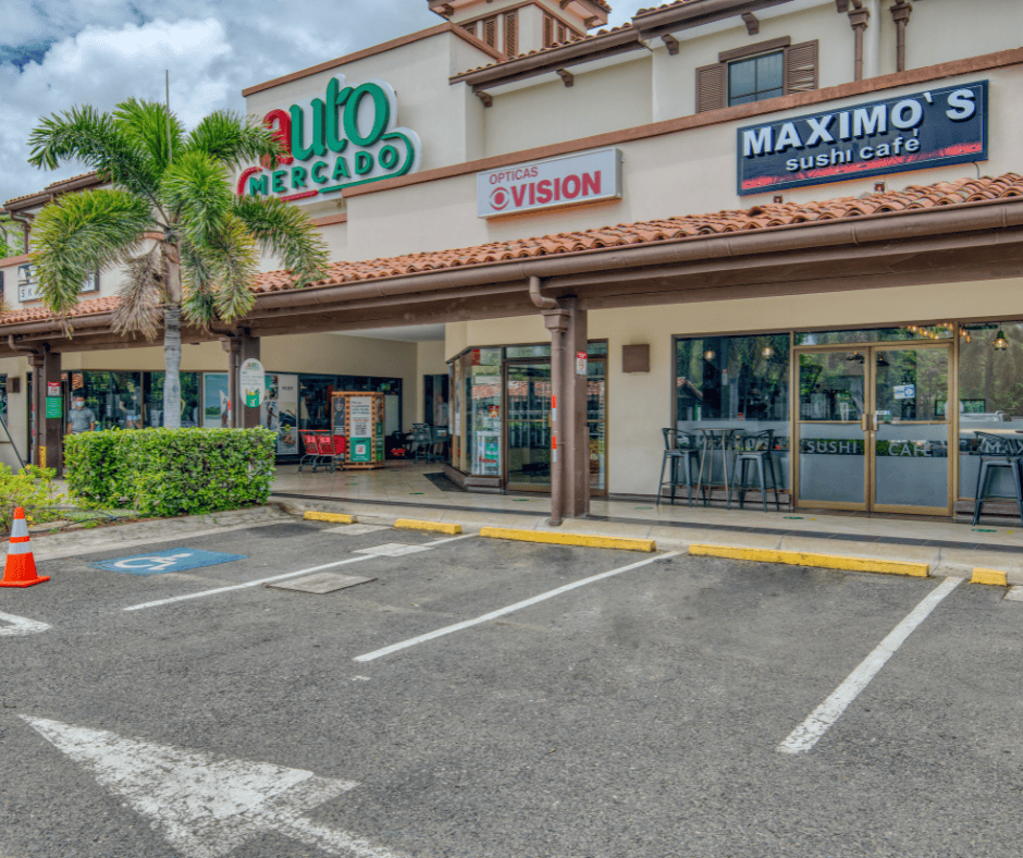Maximo's Sushi Cafe