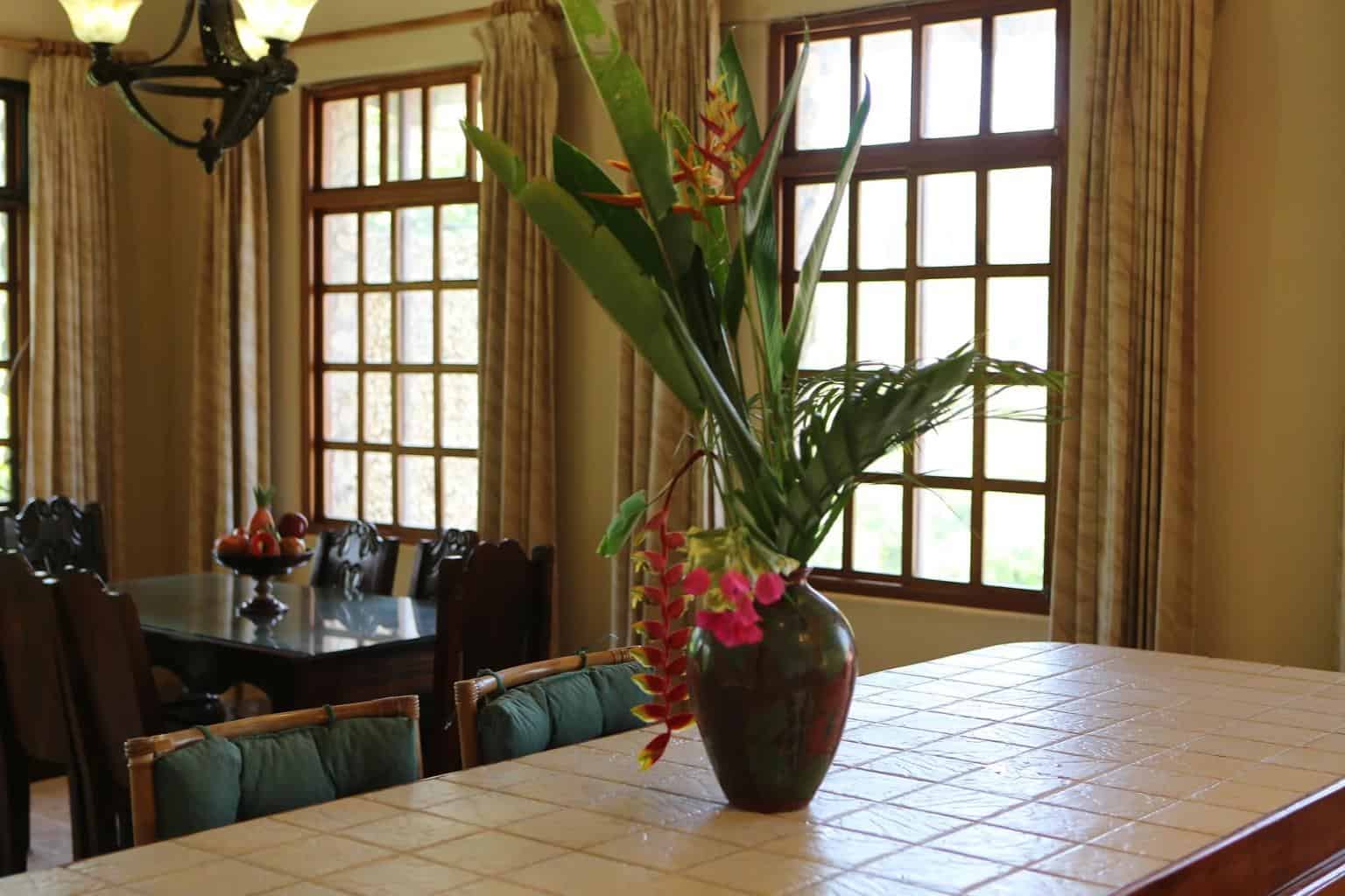 Lomas de Flamingo Villa 4: A Symphony of Luxury!