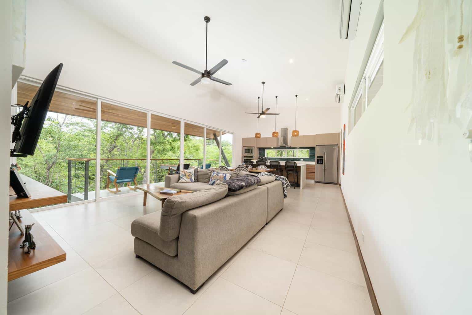 Casa Natura El Roble #50: Discover Your Private Oasis in Las Ventanas de Playa Grande!