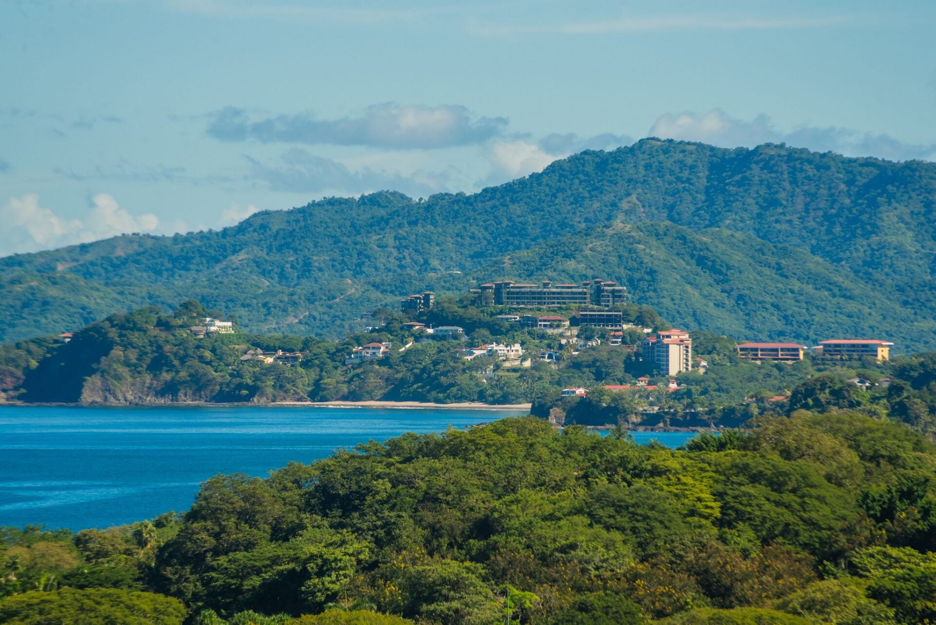 Casa Aura | Sauco 3 – Elegant Coastal Living