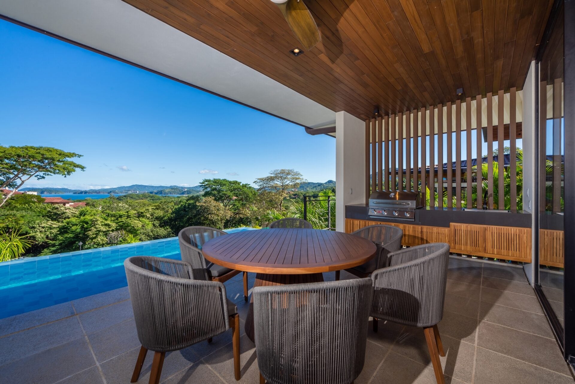 Casa Aura | Sauco 3 – Elegant Coastal Living