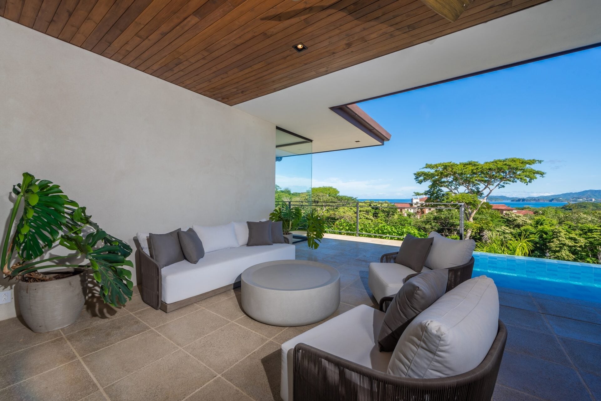 Casa Aura | Sauco 3 – Elegant Coastal Living