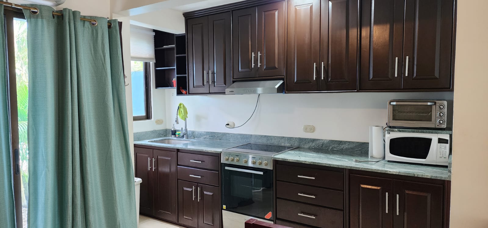 C10 Villa Riviera – Beachside Condo in Las Palmas