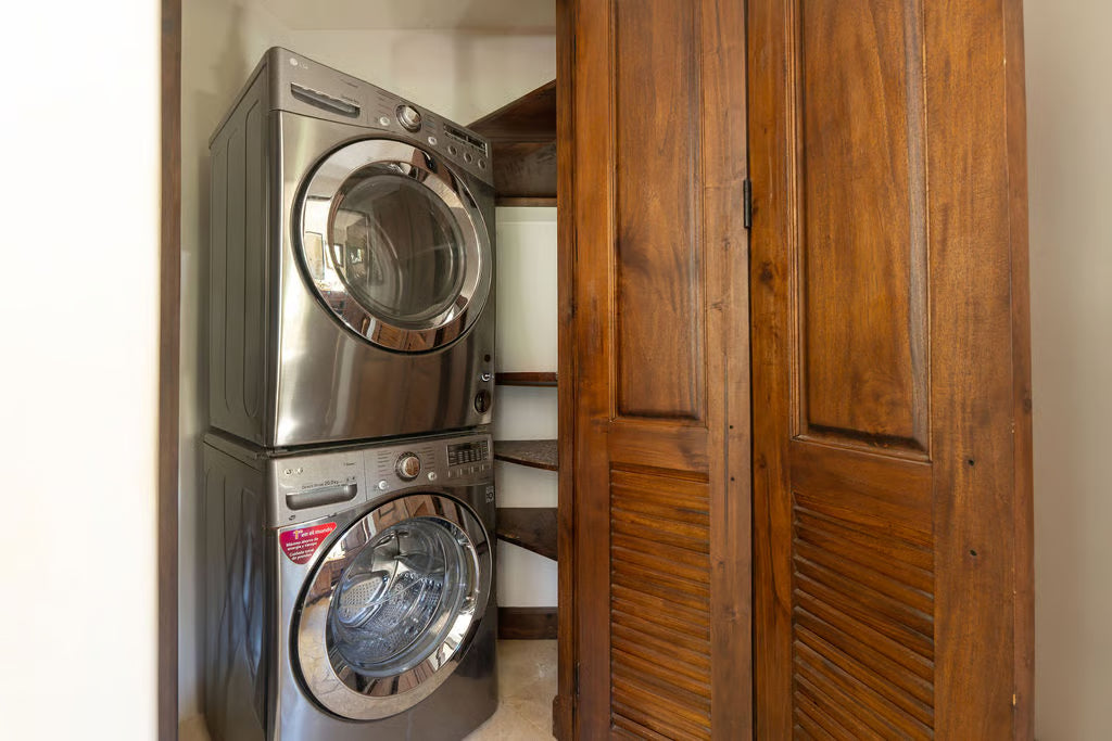 10 Plaza Carlota | Rare Single-Level Luxury Living in Las Catalinas