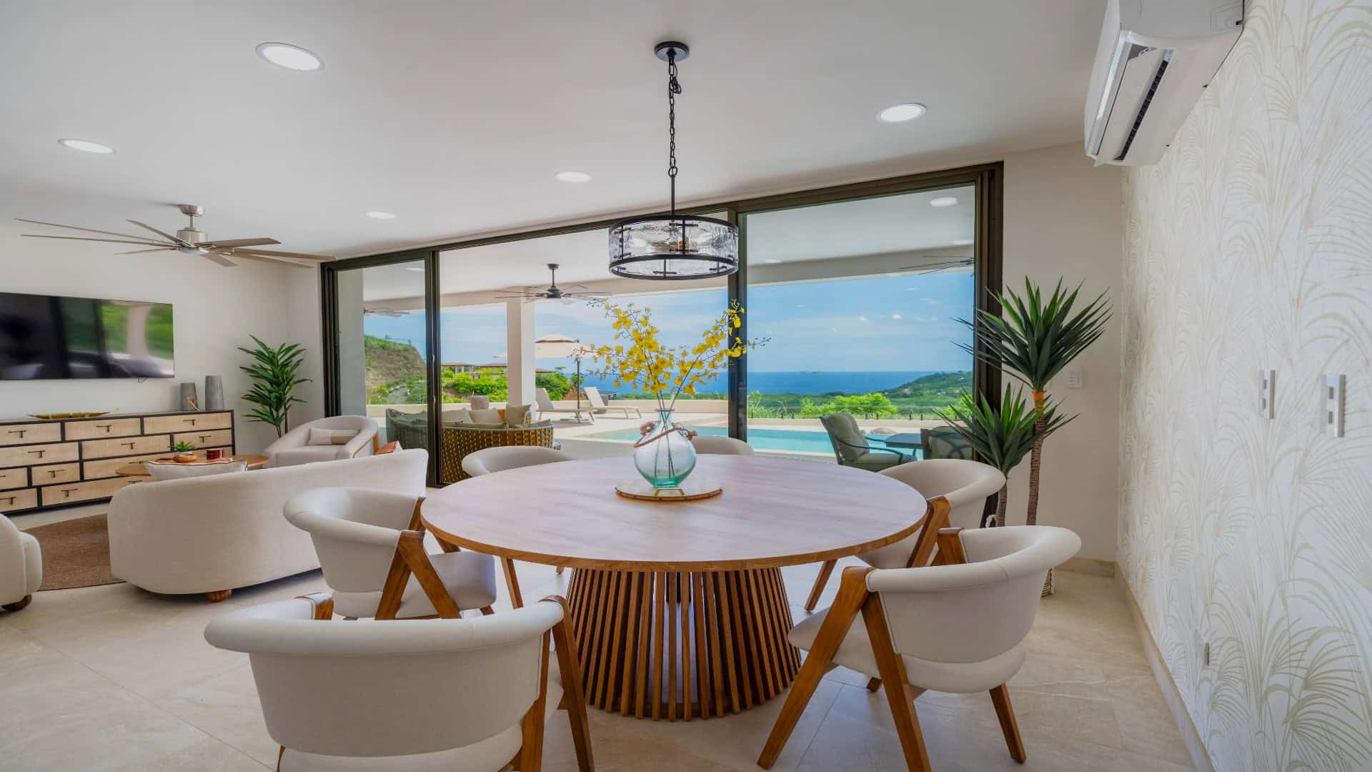 Villa Vista Serena at La Jolla Q