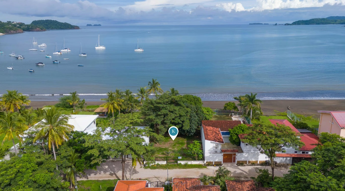 Surfside Lot Y22 | Beachfront Lot with Water – Playa Potrero