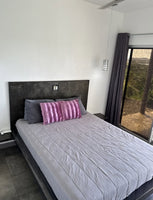 Luxury Oceanview Estate: Main House with 4 Bedrooms, 4 Bathrooms + Apartment Building with 4 Units thumbnail