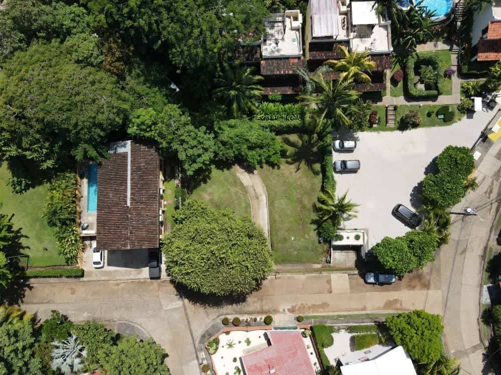 Estate Lot in The Palms Community