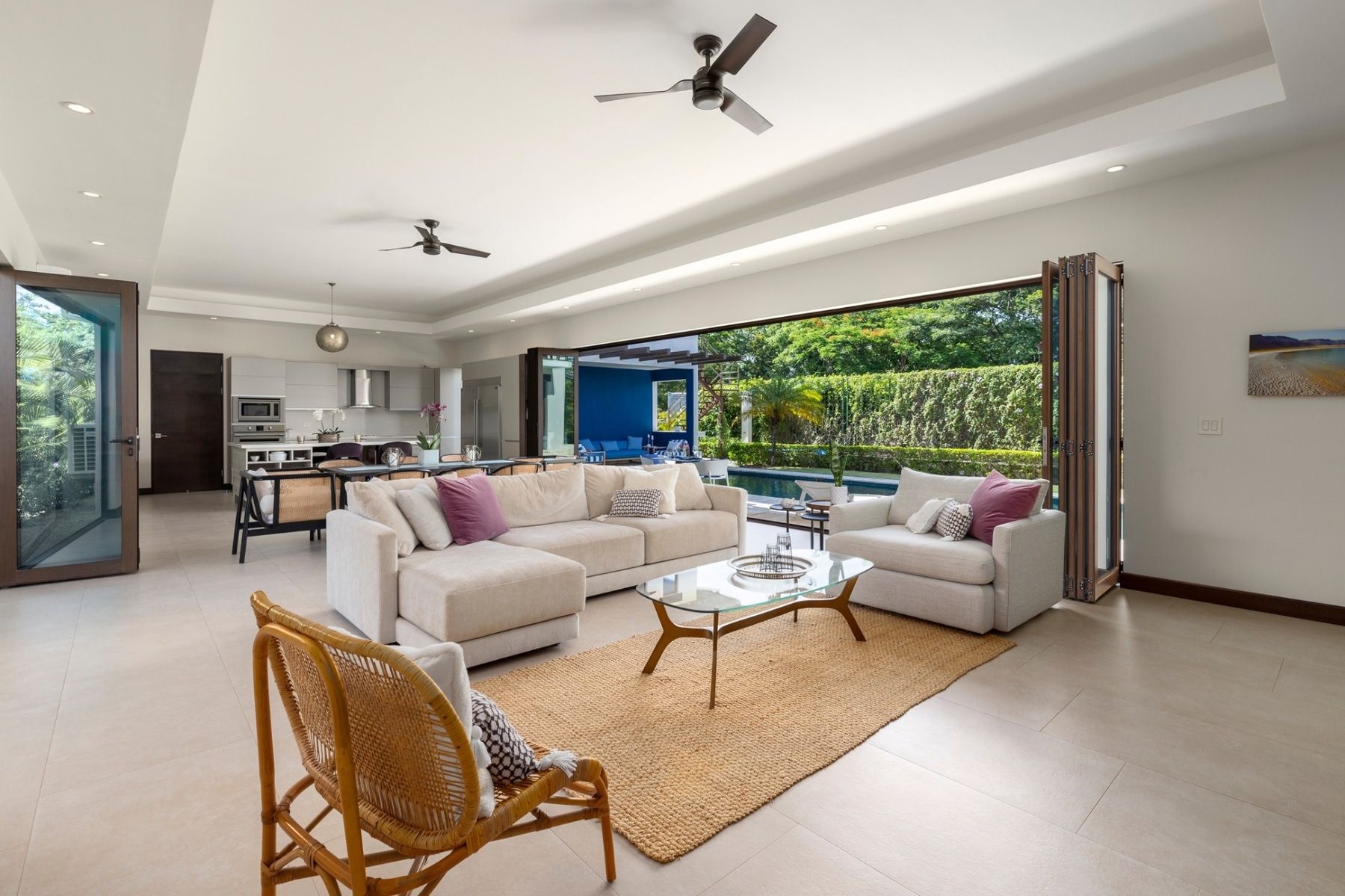 Stunning Open-Concept Residence in Las Golondrinas