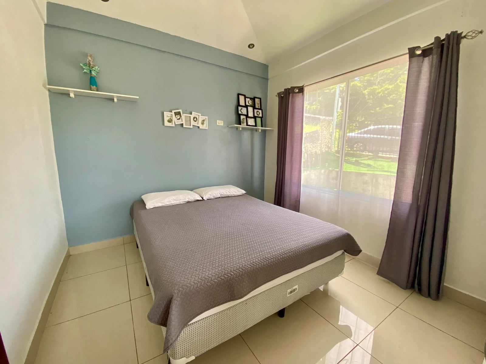 Near the Beach: Residential Community - Nacazcol Family Home