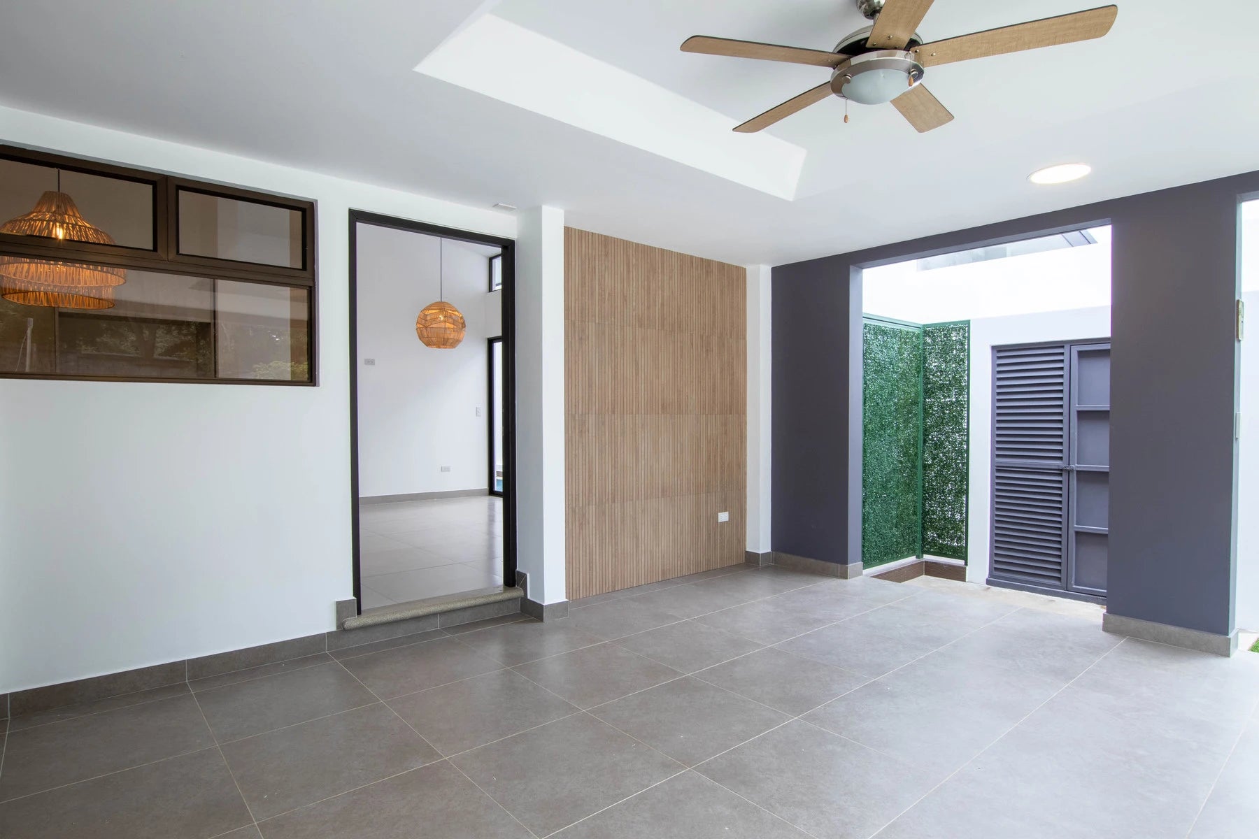 Casa Monos: Newly Built Townhouse with Private Pool