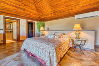 Ocean View Residence - Walking Distance to the Beach thumbnail