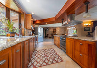 Ocean View Residence - Walking Distance to the Beach thumbnail