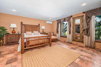 Ocean View Residence - Walking Distance to the Beach thumbnail