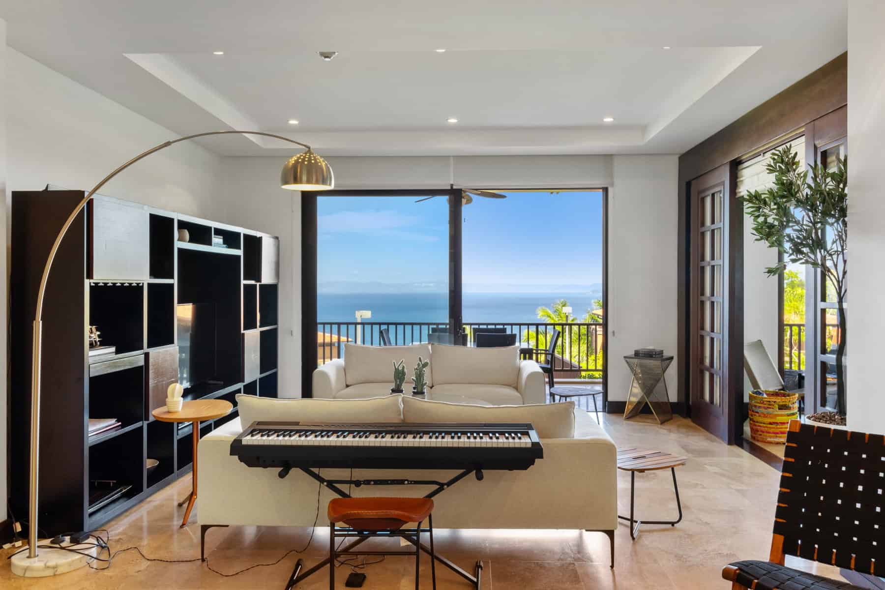 Beautifully Furnished 3-Bedroom Oceanview Condominium, Unit #8C