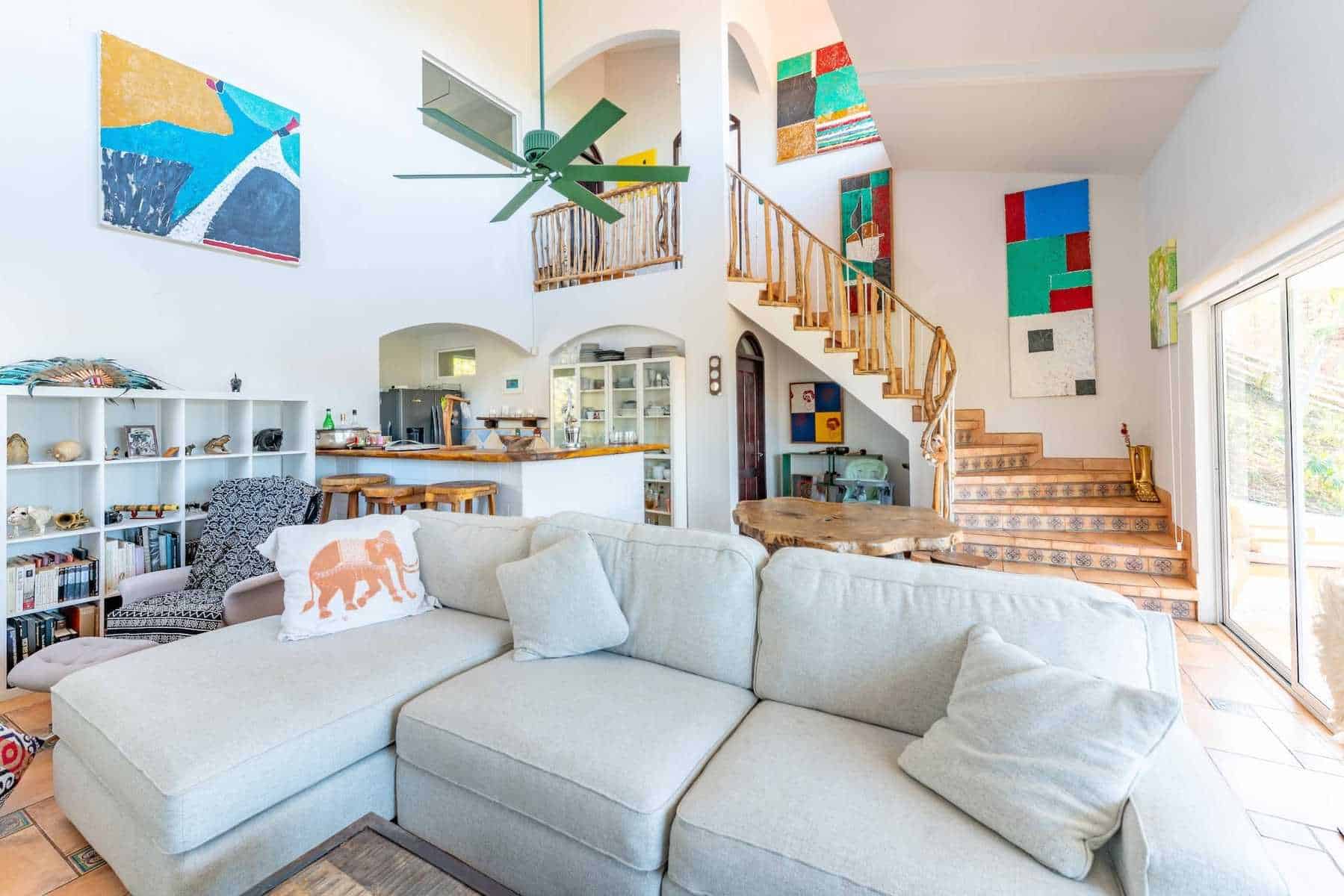 Ocean-View Retreat in Playas del Coco: La Finca Blanca