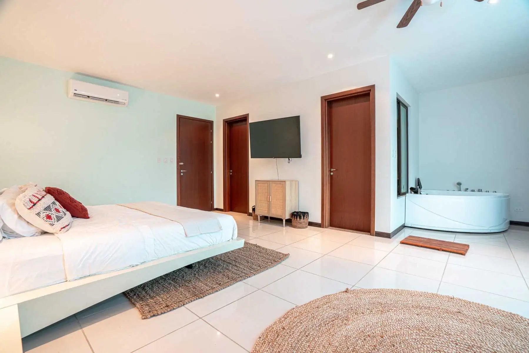 Modern Luxury Condo in Playa Hermosa Villa Tranquila at El Cubil