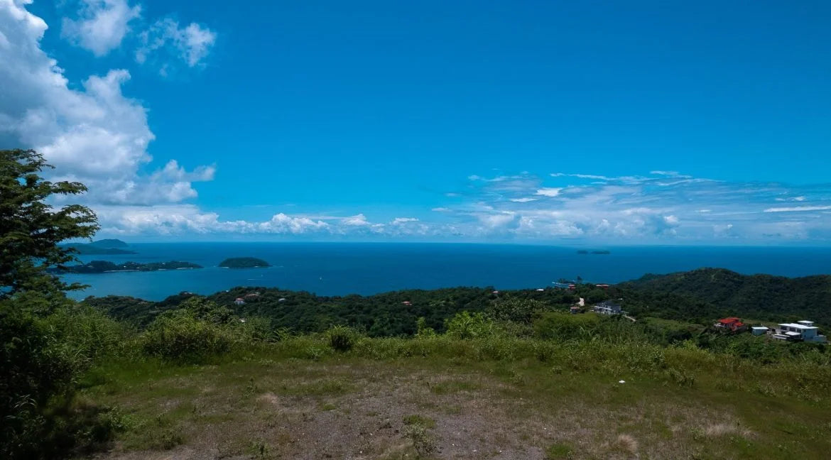 Breathtaking Pacific Heights Lot with Panoramic Mountain & Ocean Views