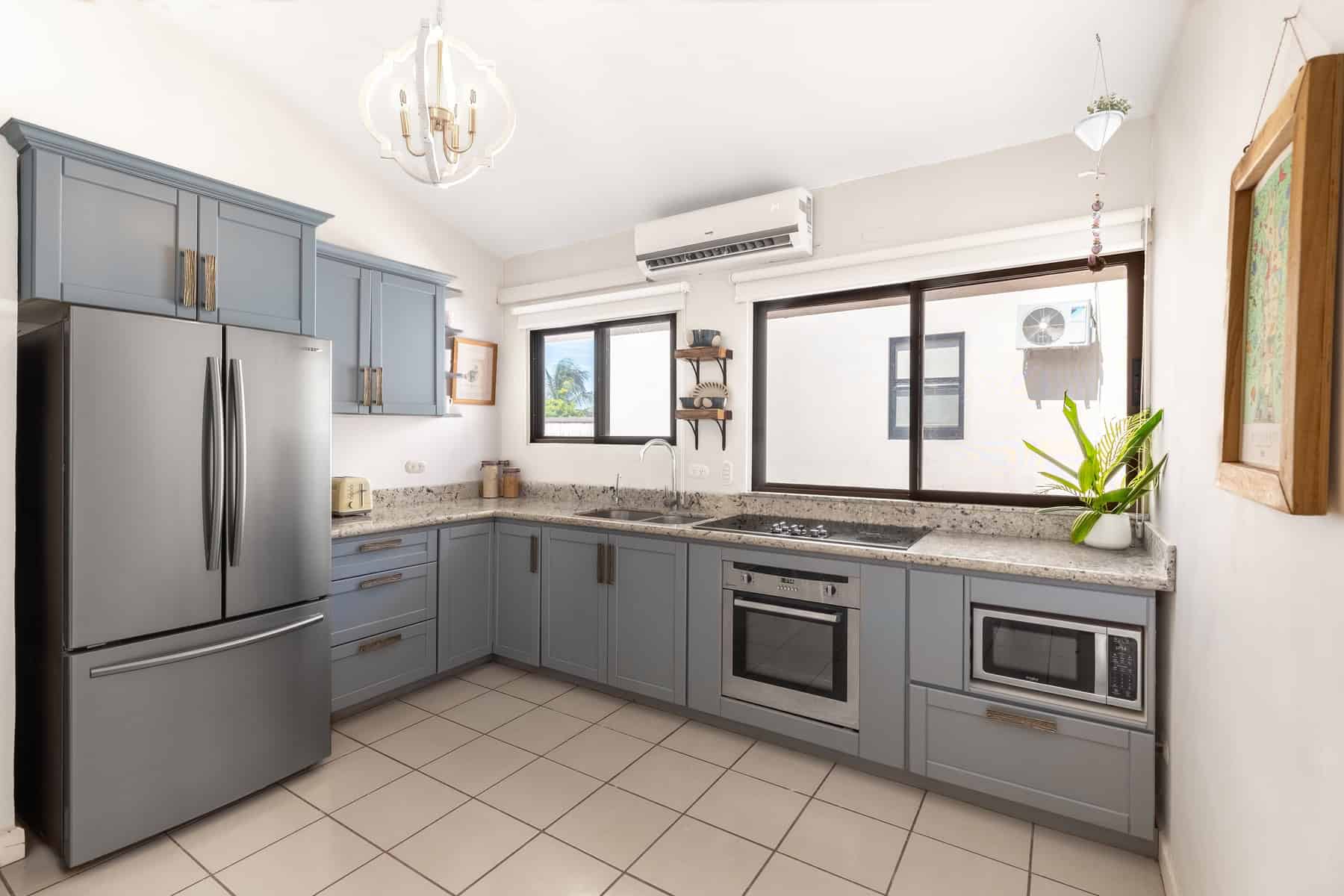 Cormoran B4: Renovated Condo Just Steps from the Ocean