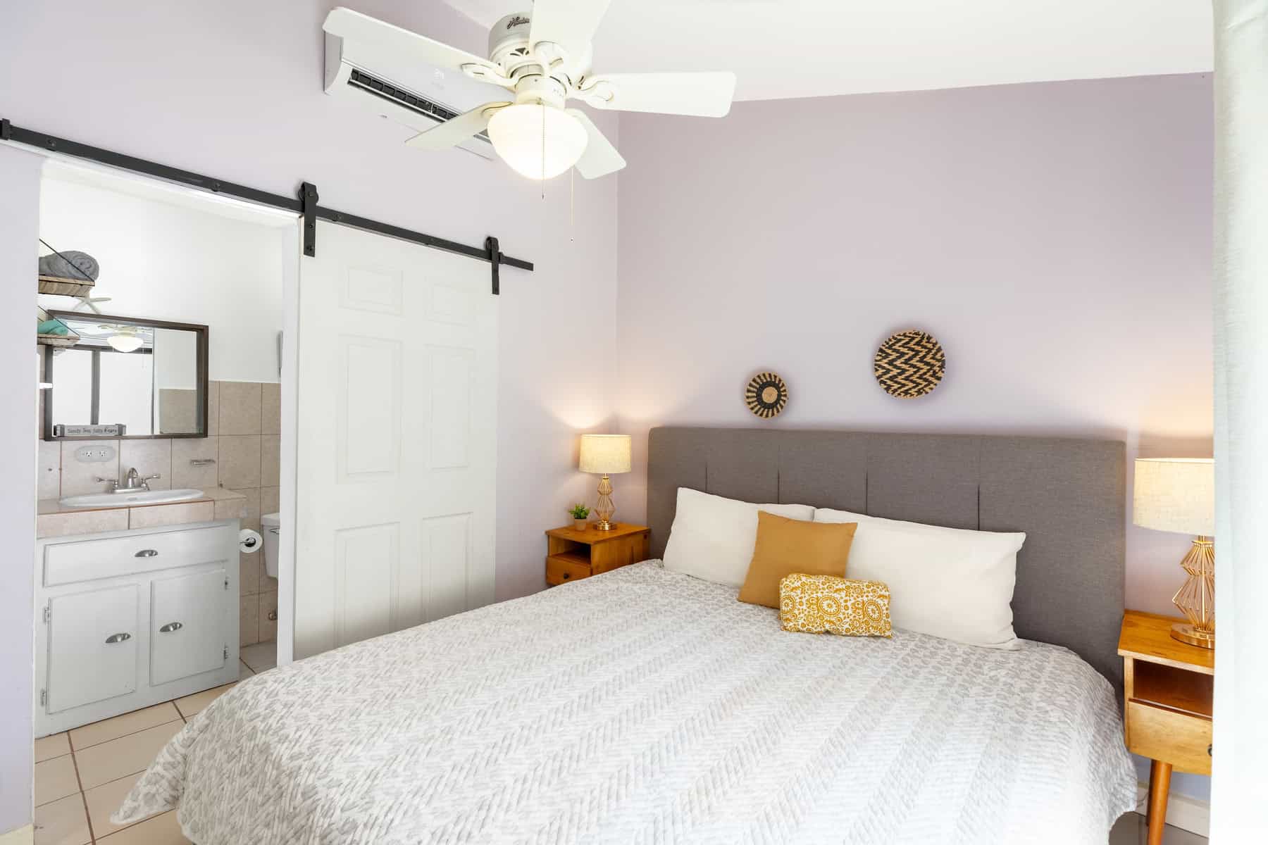 Cormoran B4: Renovated Condo Just Steps from the Ocean
