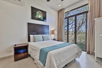 Elegant 5-Bedroom Home with Beach Club & Luxury Amenities thumbnail