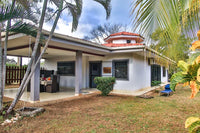 Casa Bruna: A 4-bedroom home located in a gated community with a tennis court in Potrero. thumbnail