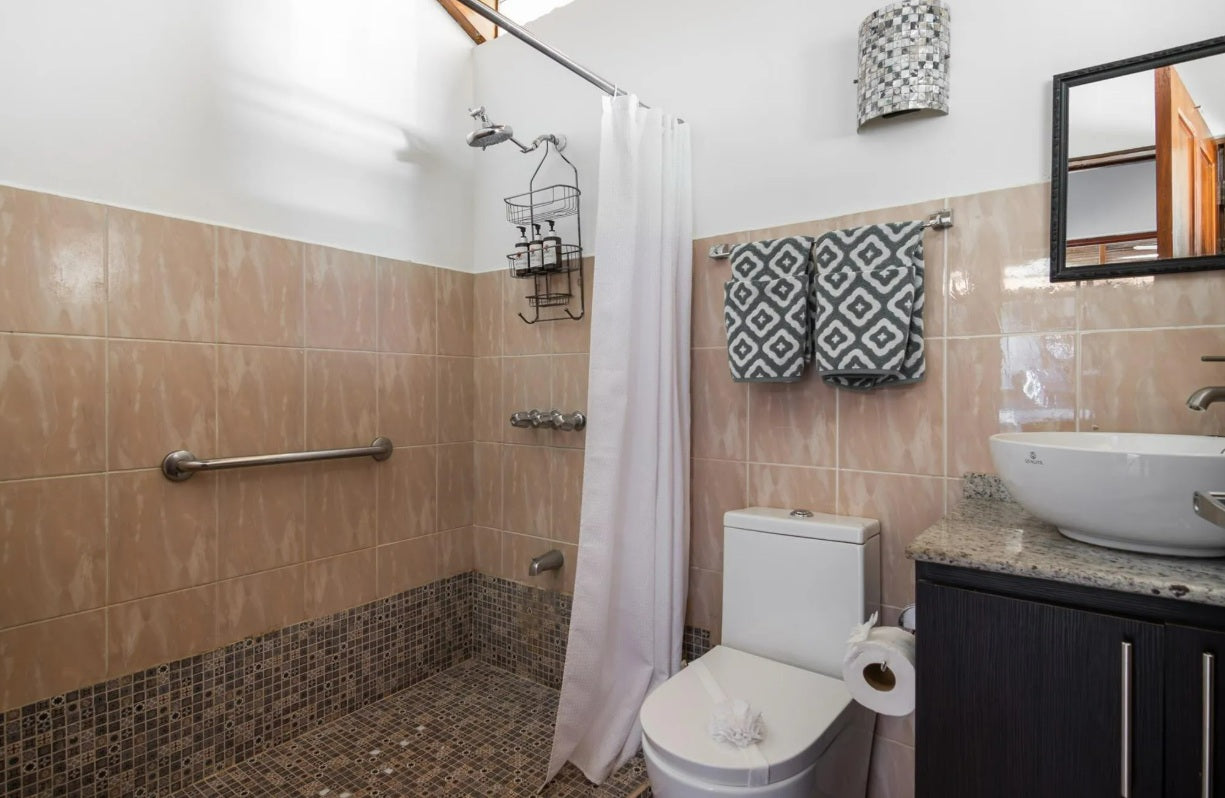 Los Almendros | Oceanfront Villa for Sale in Playa Ocotal