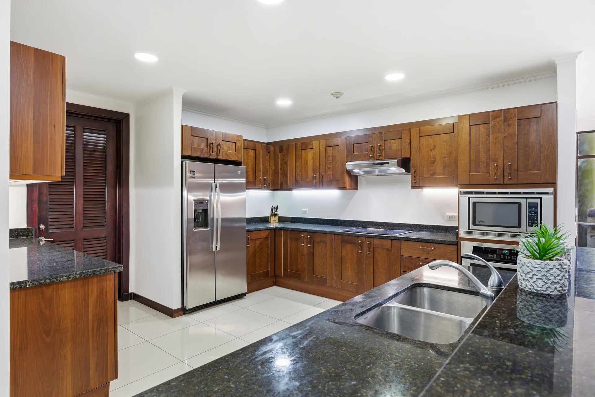 Carao T3-1 | Luxury 5-Star Resort Condo in Reserva Conchal