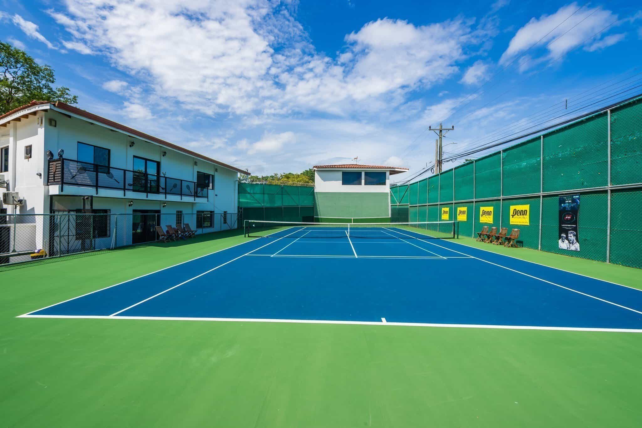 Tennis Grande 9