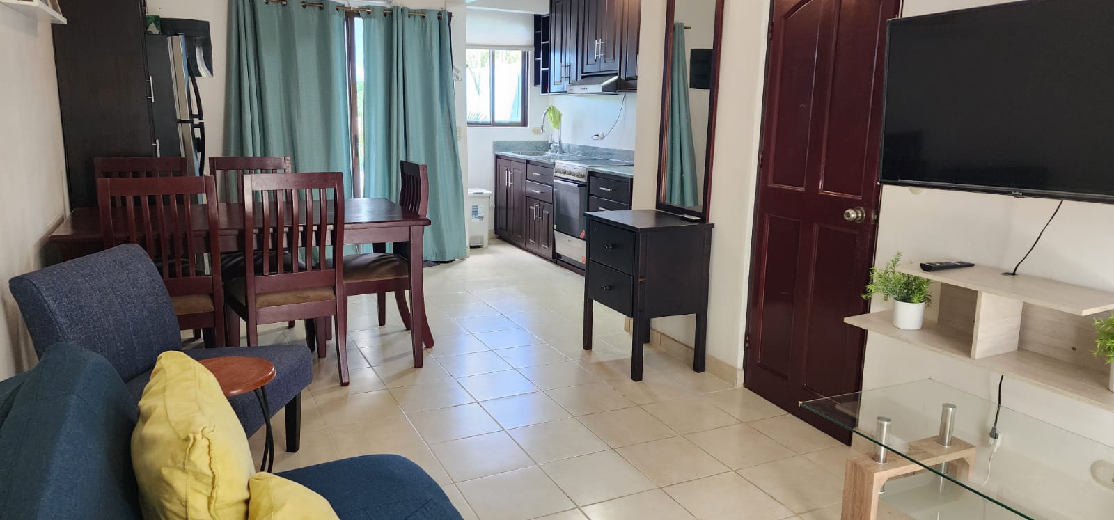 C10 Villa Riviera – Beachside Condo in Las Palmas