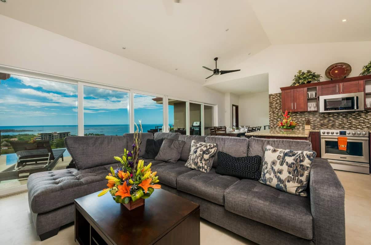 Casa de la Perla – Exquisite Oceanview Luxury Retreat in Tamarindo