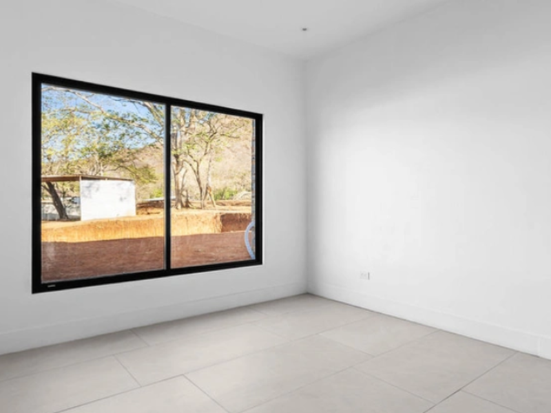 Casa Serena – Modern 3-Bedroom Pool Home in Playas del Coco