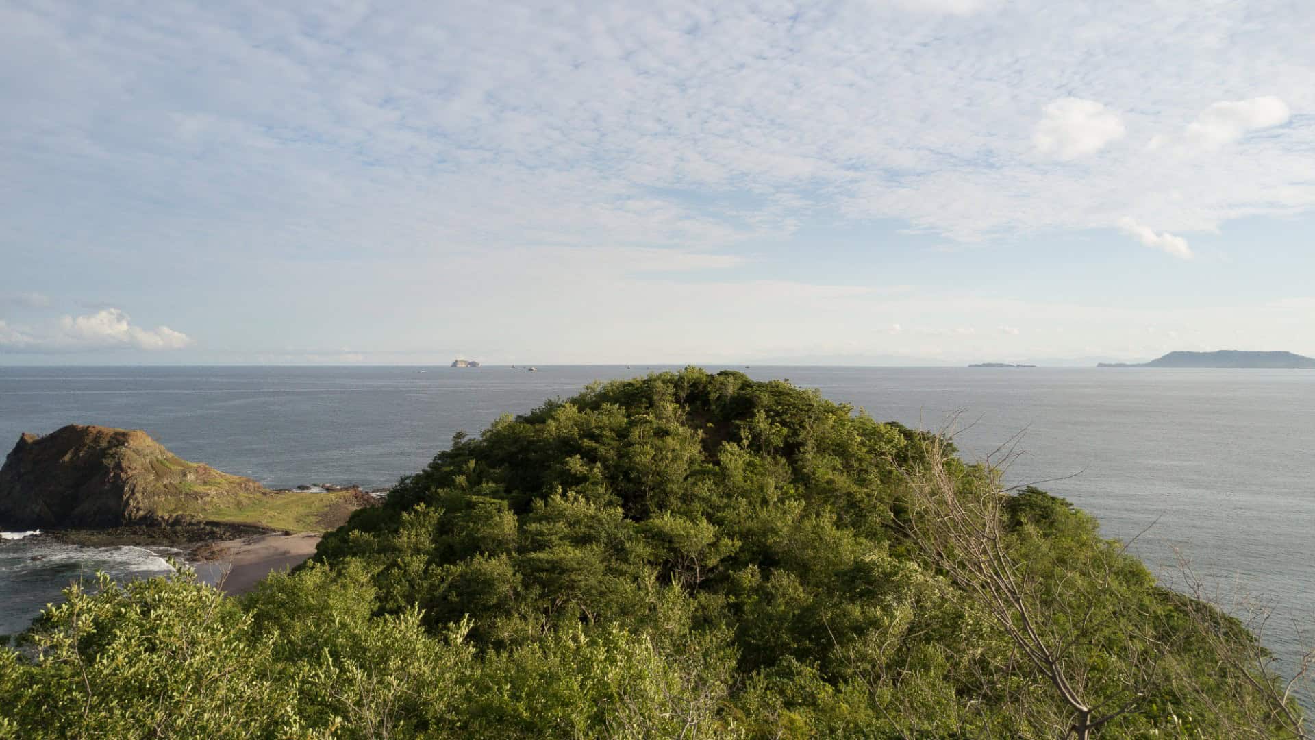 Punta Sabana & Mar Serena: Tranquility by the Coast
