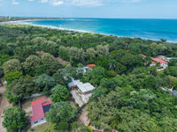 Casa Mareva | 4-Bedroom Luxury Home Near the Beach thumbnail