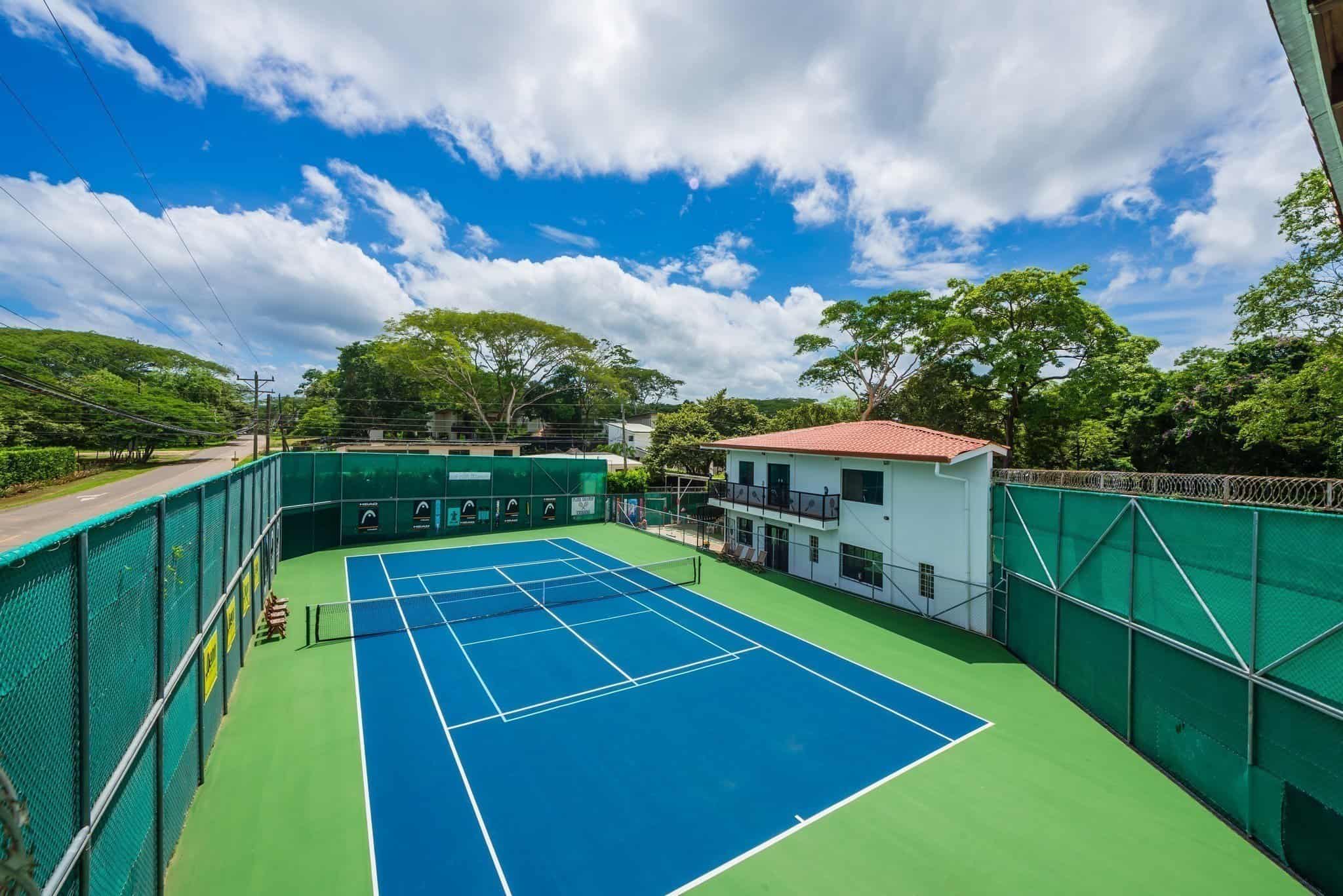 Tennis Grande 9