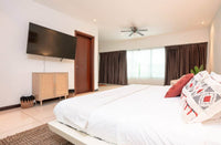 Villa Tranquila – Contemporary Condo Steps from Playa Hermosa in El Cubil thumbnail