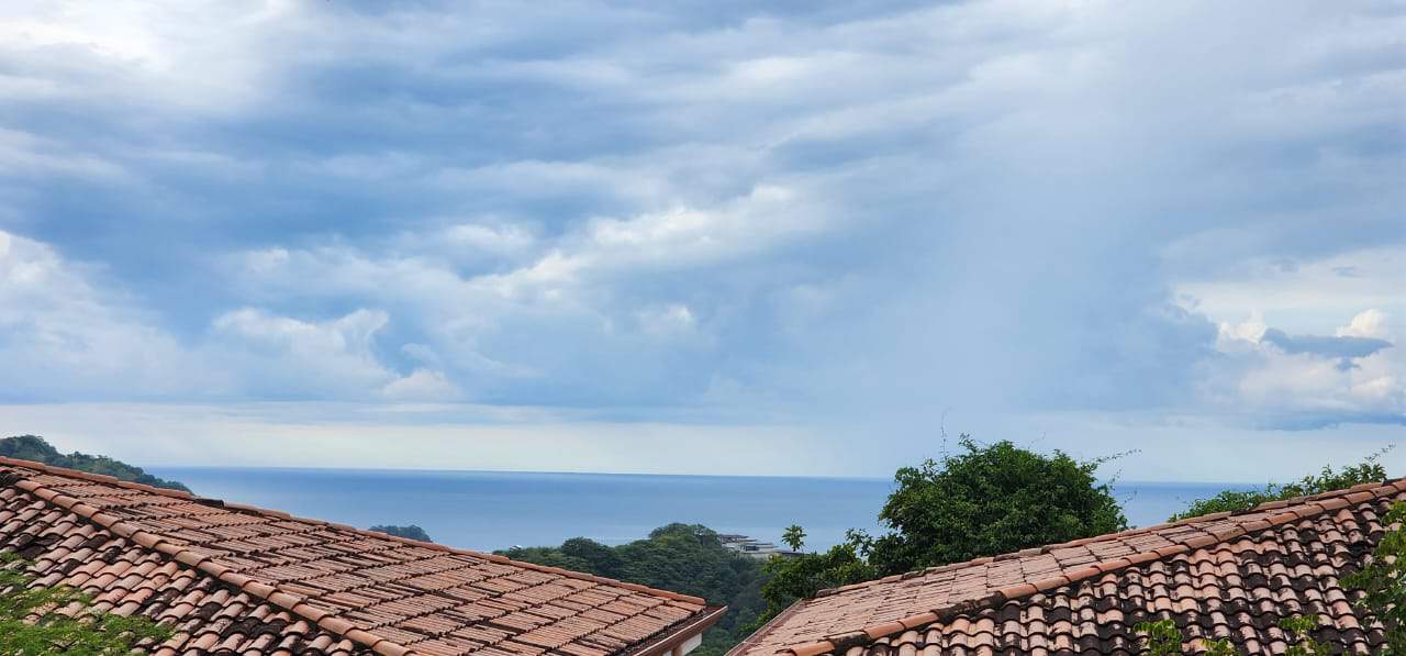 Partial Ocean View New Condo, Suite J1 Vista Hermosa