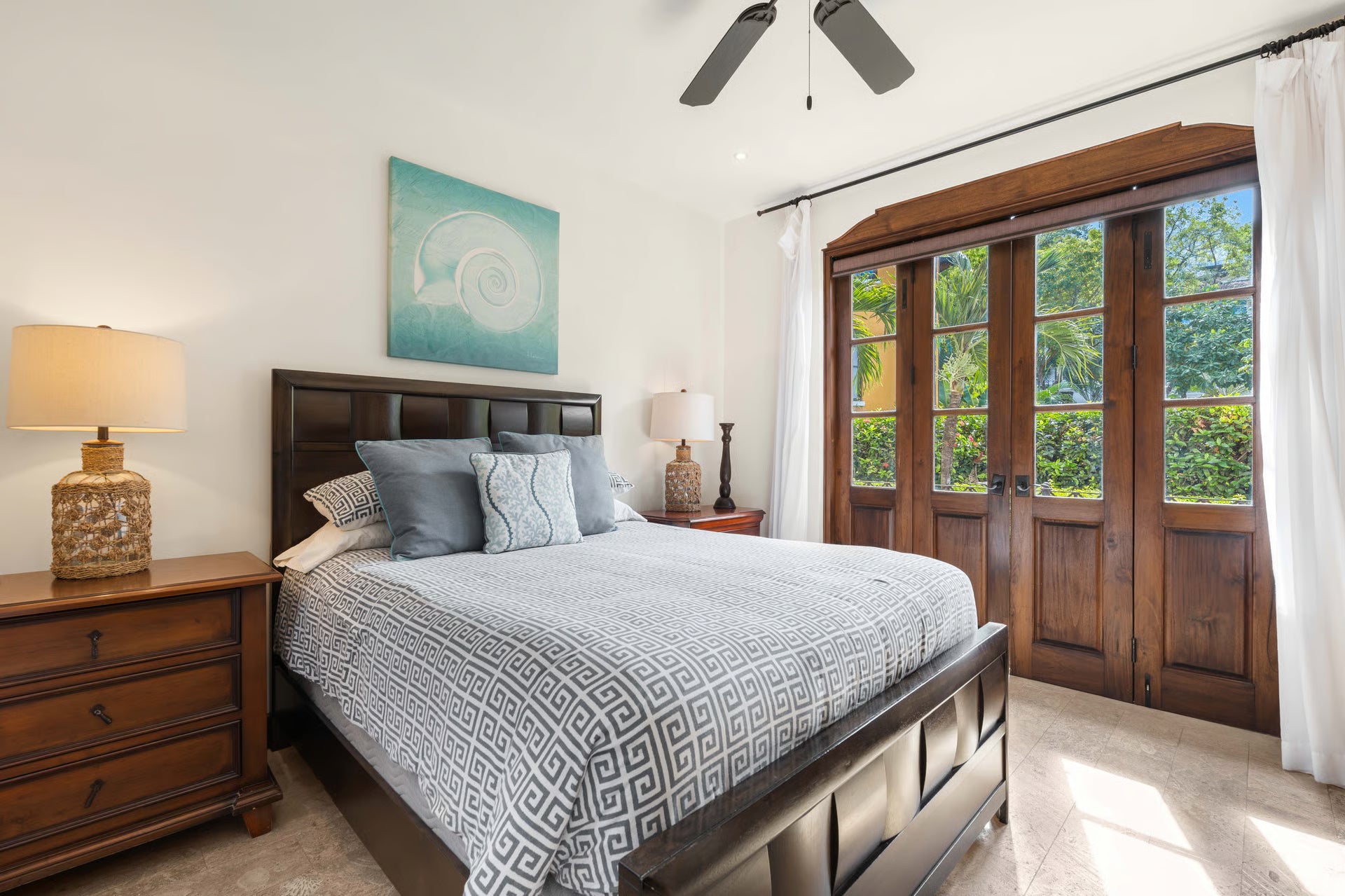 10 Plaza Carlota | Rare Single-Level Luxury Living in Las Catalinas