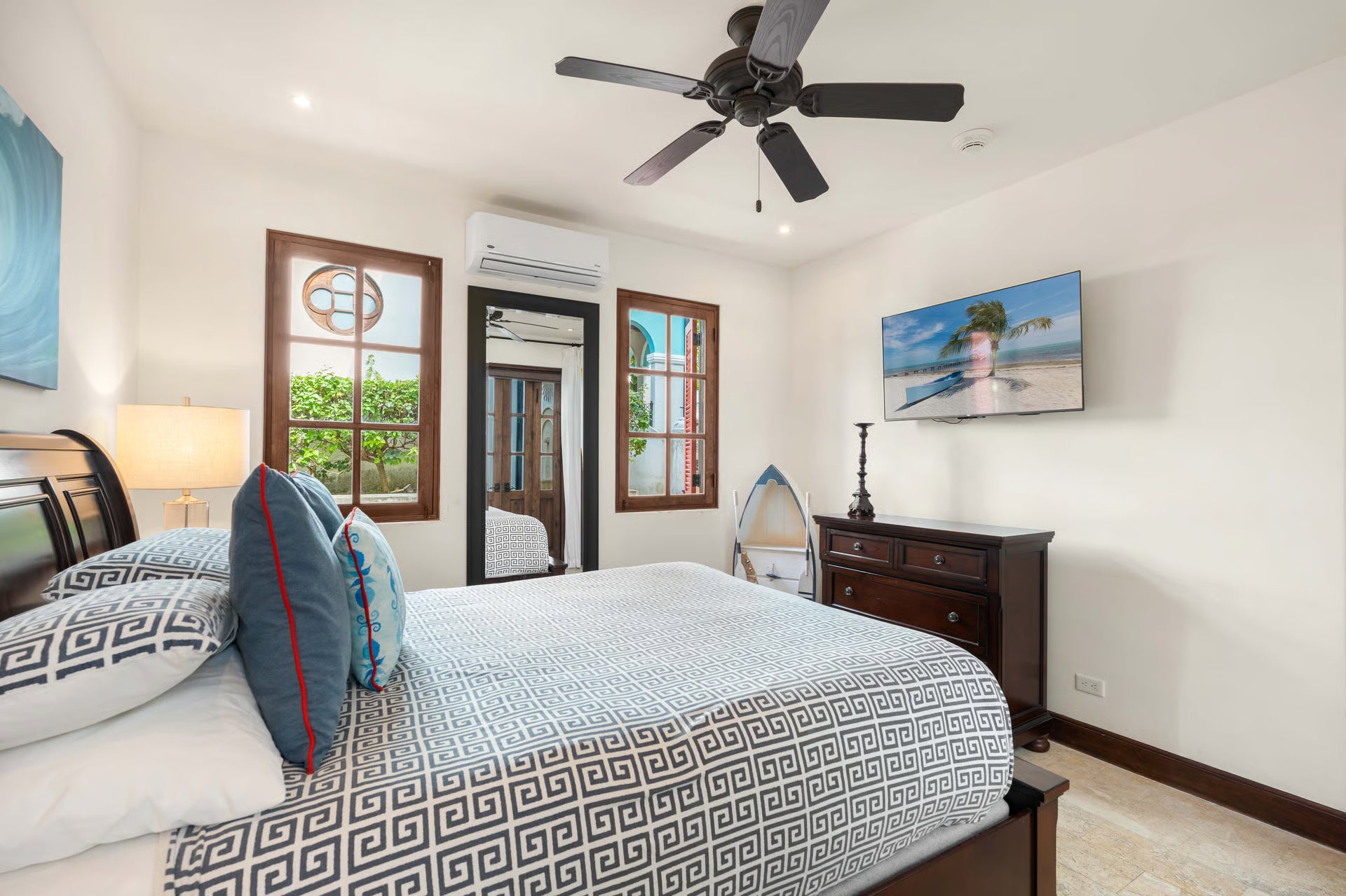 10 Plaza Carlota | Rare Single-Level Luxury Living in Las Catalinas