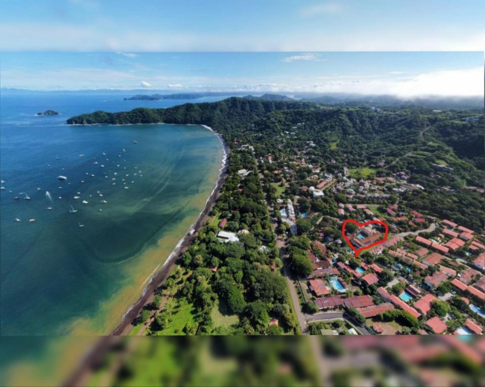 Las Torres #14-Cozy Remodeled Studio Near Coco Beach