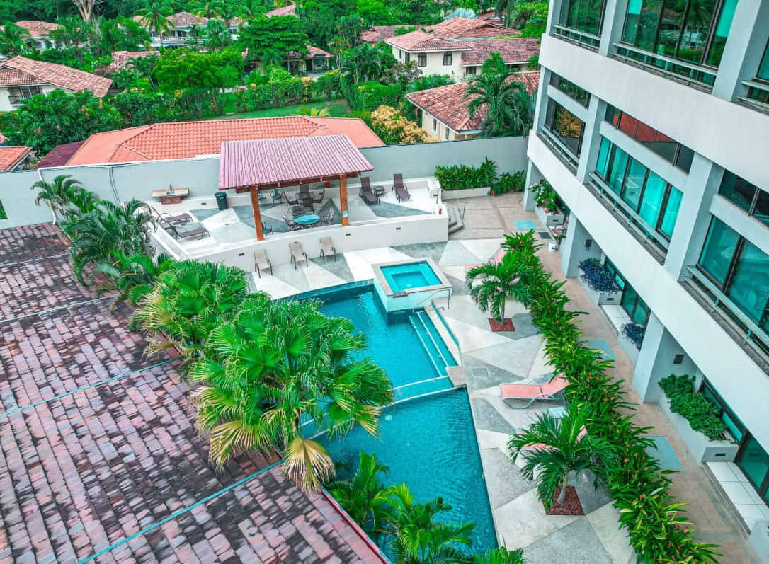 Villa Tranquila – Contemporary Condo Steps from Playa Hermosa in El Cubil
