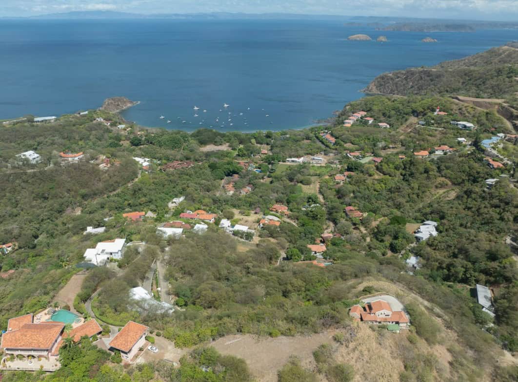 Villa Martini – Elegance Redefined Amid Nature’s Splendor