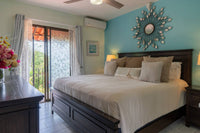 Big Daddy #10 | Walk-to-Beach Condo with Rooftop Terrace thumbnail