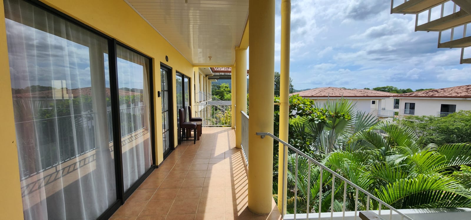 Vista Hermosa A4 - Fully Furnished 2nd-Floor Condo w/ Partial Ocean View