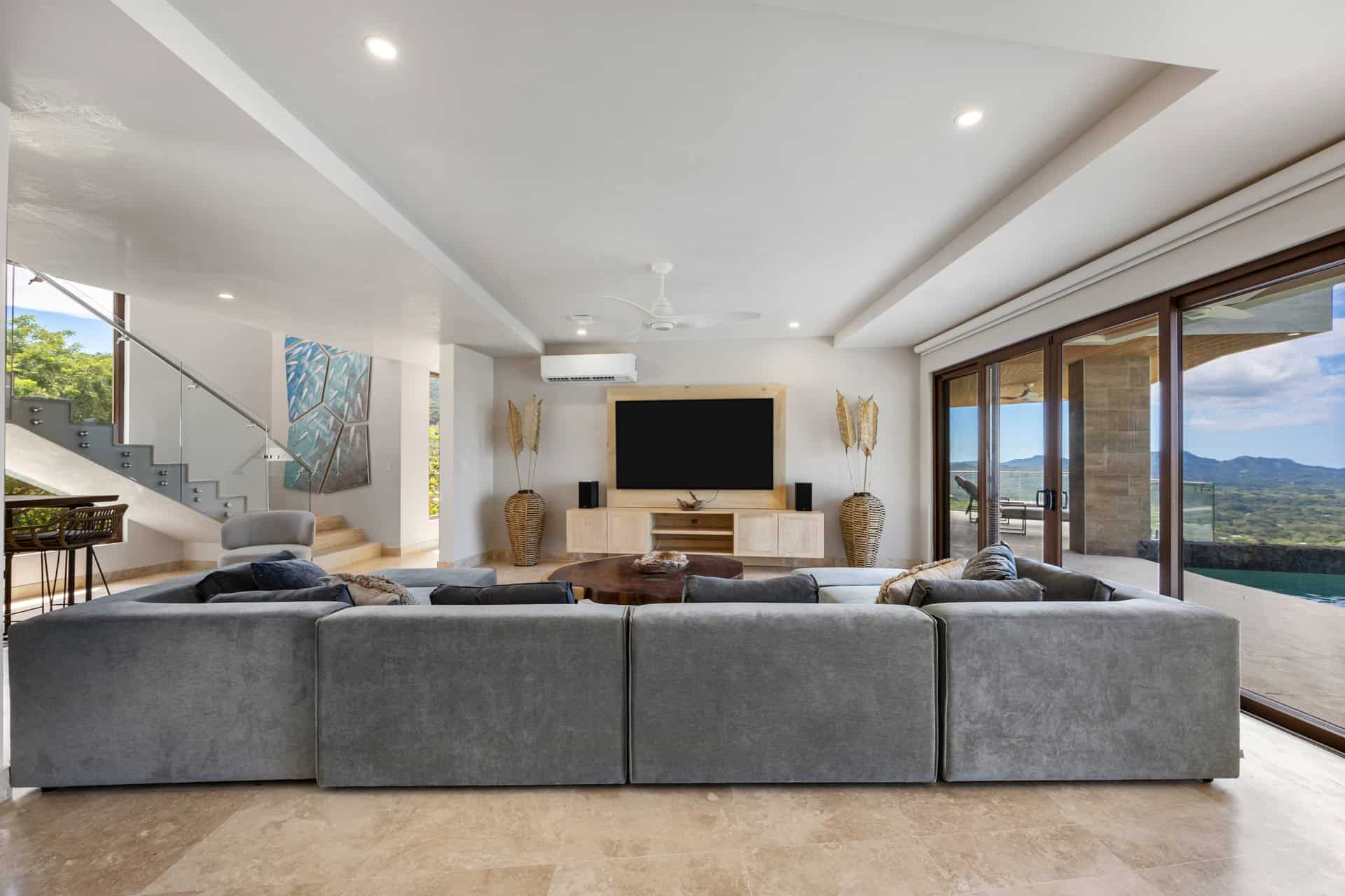 Casa Manta Ray – Your Elegant Escape in Paradise