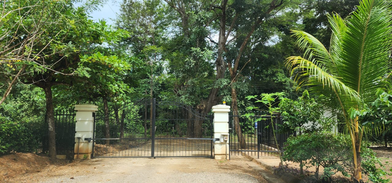 Lot 20 – Lomas de Conchal | Prime Ready-to-Build Lot Near Playa Conchal