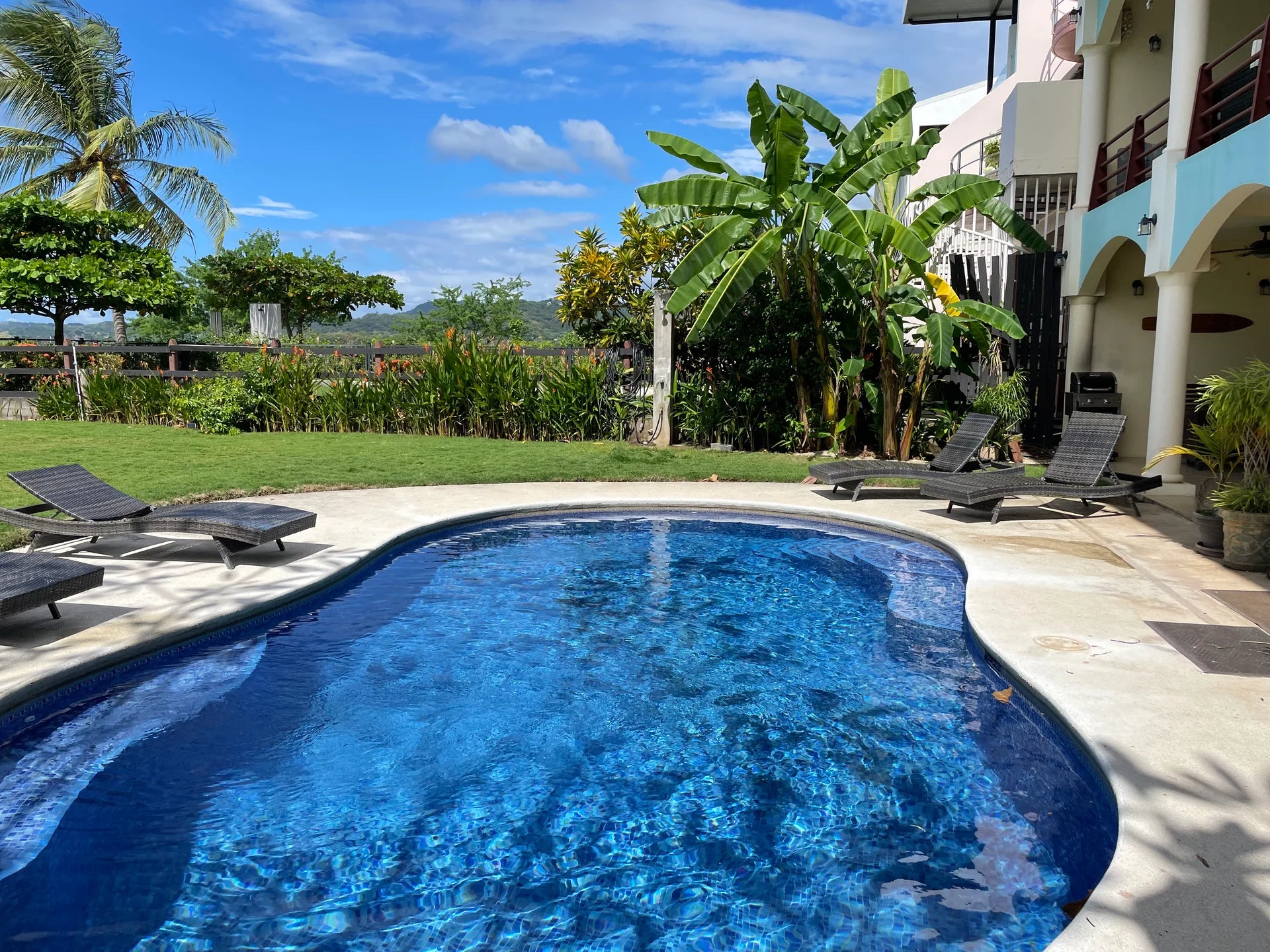 Twin Dolphins Penthouse – Prime Beachfront with Ocean & Marina Views