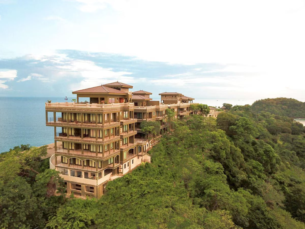 Splendor 360, Unit 204