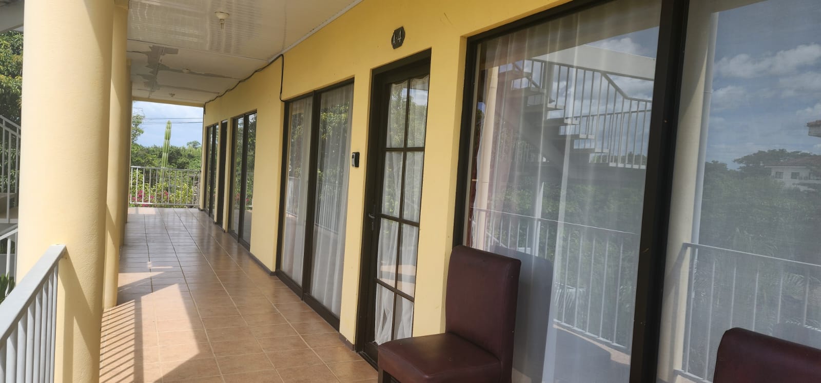 Vista Hermosa A4 - Fully Furnished 2nd-Floor Condo w/ Partial Ocean View