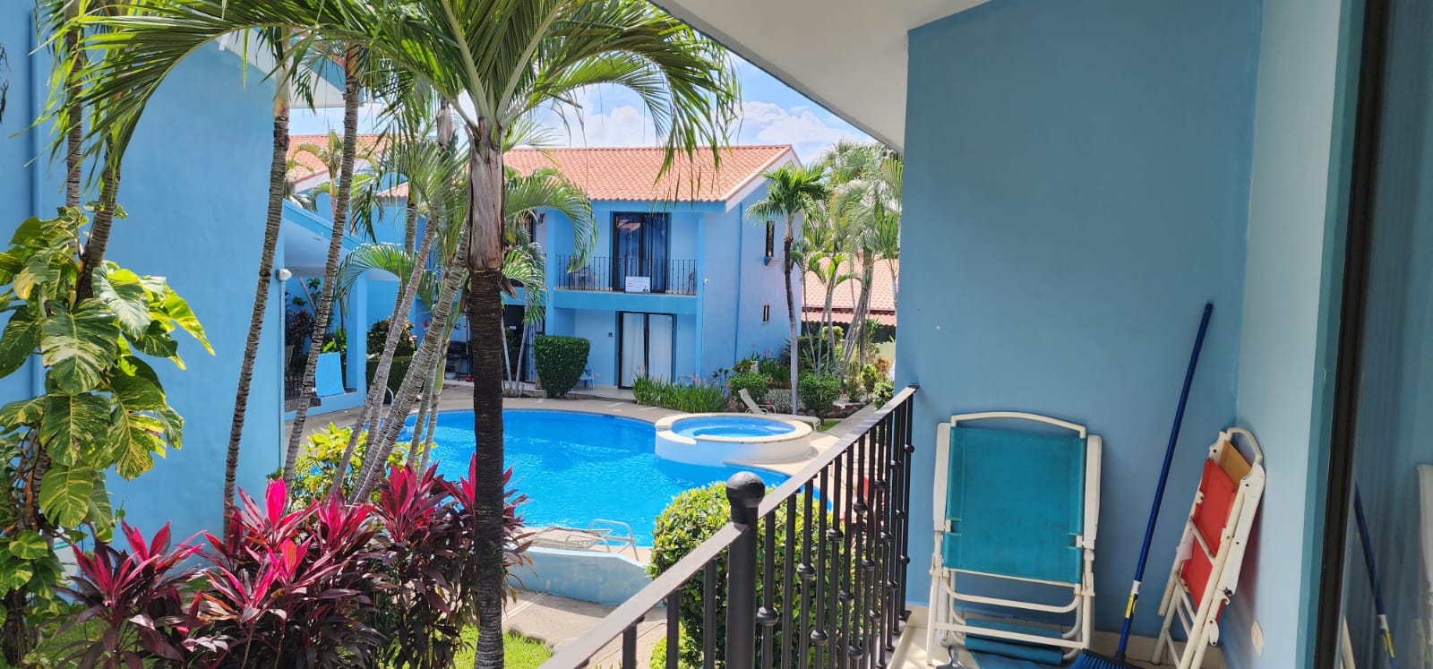 C10 Villa Riviera – Beachside Condo in Las Palmas